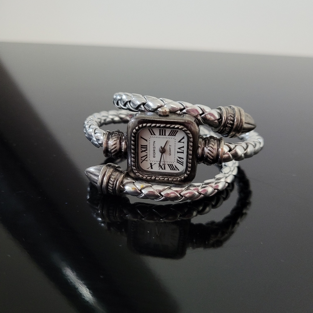 Watch - Picture 2 of 2